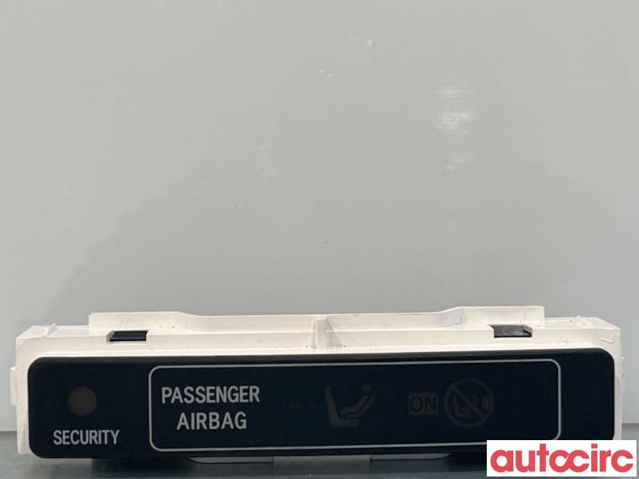 Airbag diverse til Toyota Avensis, 2009-2015 (Type III, Fase 1)  (TOYOTA|8395005030)