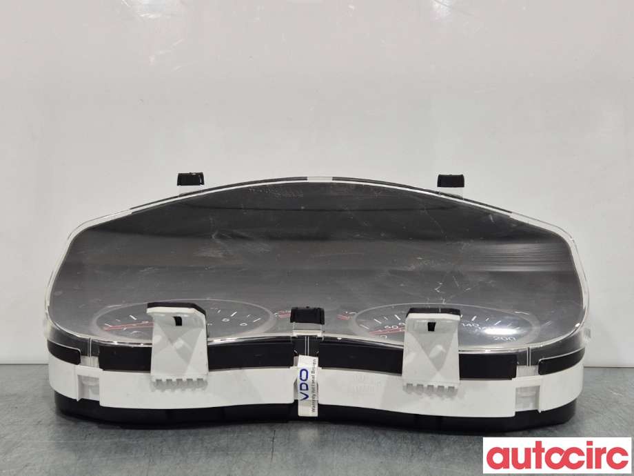 Instrumentpanel til Hyundai i20 2009-2014 (Type I)  (HYUNDAI|940061J010)