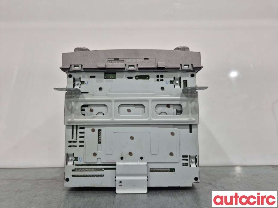 Bilstereo til Hyundai i20 2009-2014 (Type I)  (HYUNDAI|961001J211UX|PA710PBE|96100-1J211)