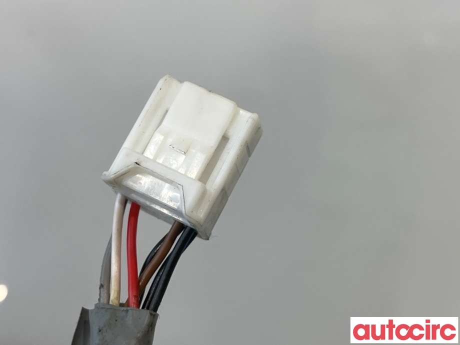 Speil venstre til Toyota Avensis 2009-2015 (Type III, Fase 1)  (TOYOTA|87909055390D1|026399|)