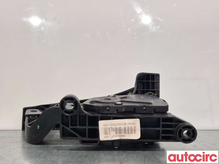 Pedal gass/brems/clutch til Kia Sportage 2010-2016 (Type III)  (KIA|327002S000)