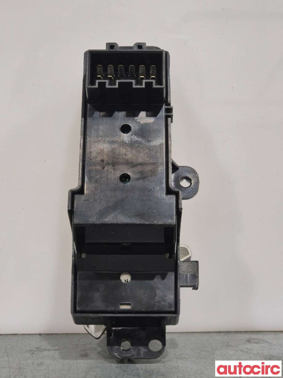 Bryter setevarme til Kia Sportage 2010-2016 (Type III) (KIA|933403W000WK||93340-3W000WK)