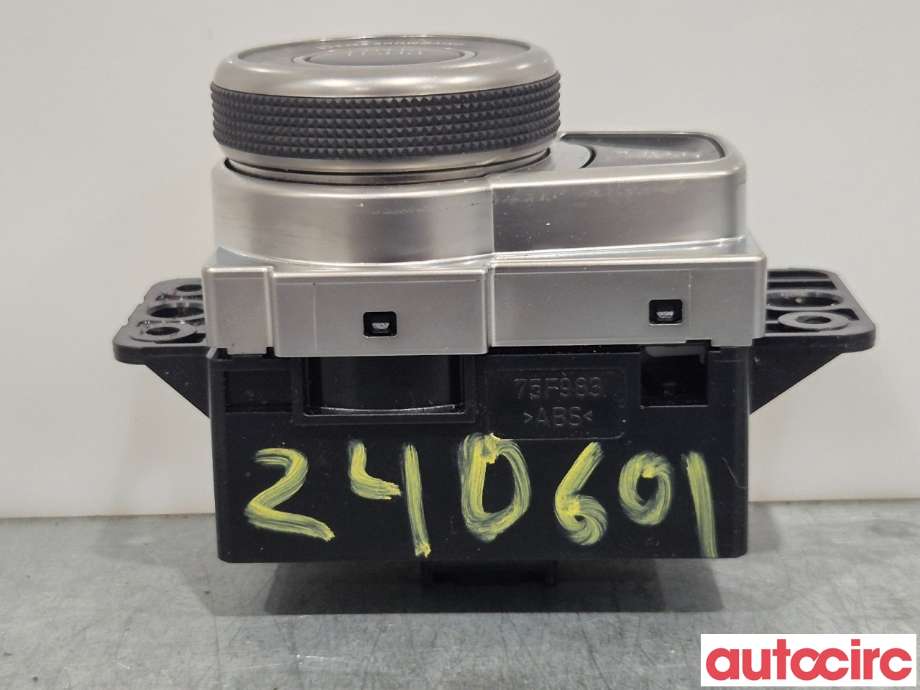 Bryter diverse til Suzuki SX4 S-CROSS 2013-->> (Type II)  (SUZUKI|37790-61M01|)