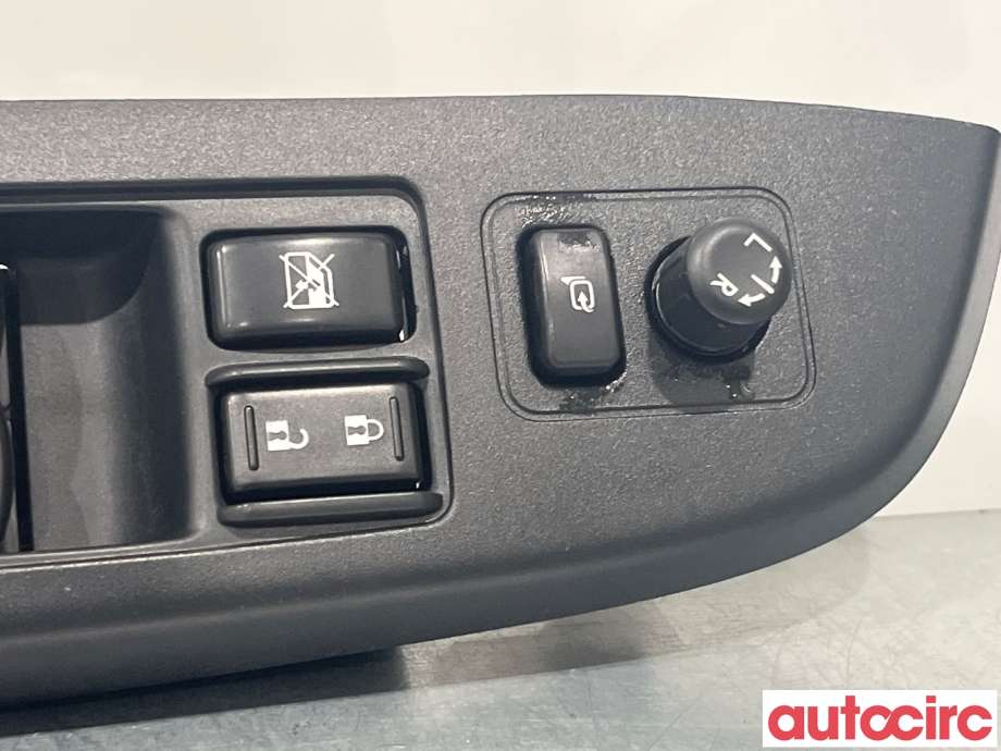 Bryter ruteheis til Subaru XV 2012-2017 (Type I)  (SUBARU|83071FJ030)