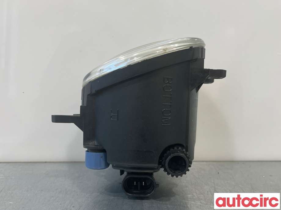 Tåkelykt høyre foran til Toyota Avensis 2009-2015 (Type III, Fase 1)  (TOYOTA|8122002130|89210657|812200D042)