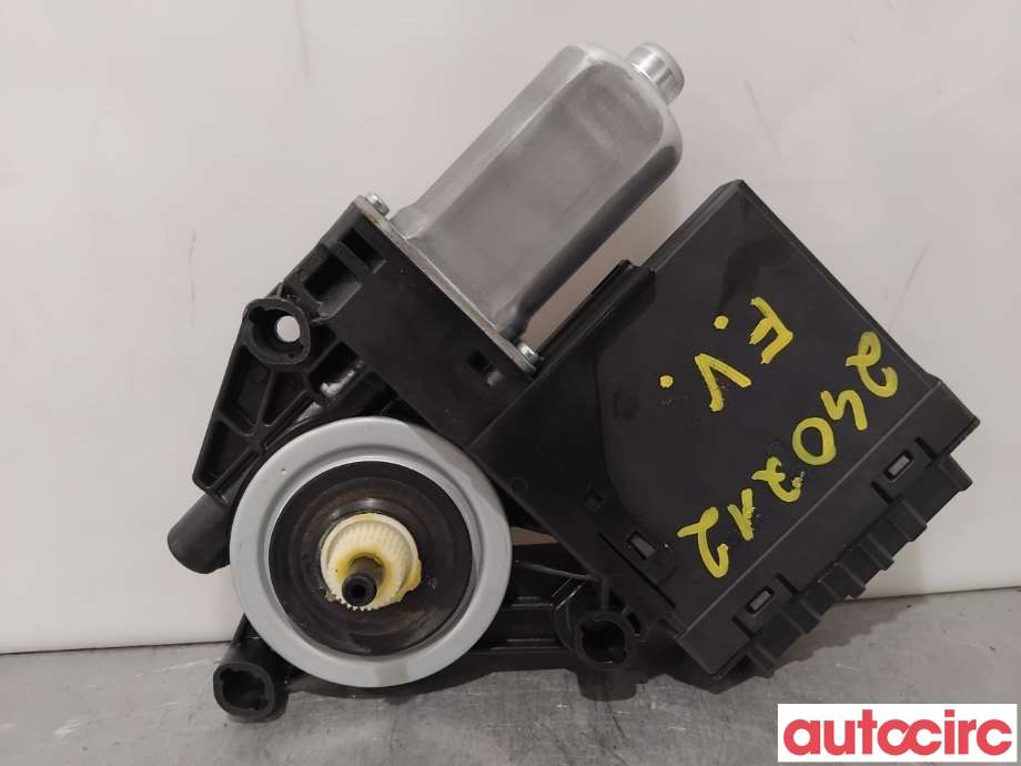 Ruteheis venstre foran til Volvo XC60 2017-->> (Type II)  (VOLVO|31349756|966268-103|31674755)