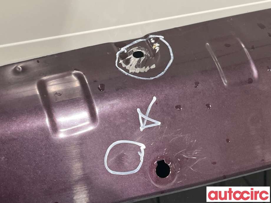 Bakluke til SsangYong Kyron 2006-2008 (SSANGYONG|6401109300|)