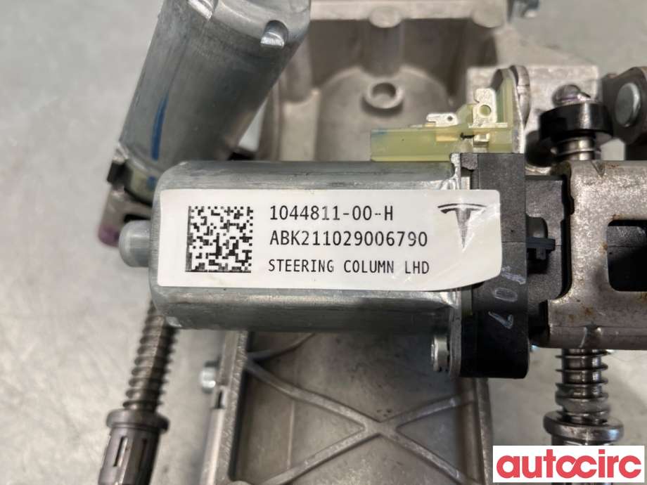Rattaksel til Tesla Model 3 2018-2023 (Fase 1)  (TESLA|1044811-00-H|6004RA3488)