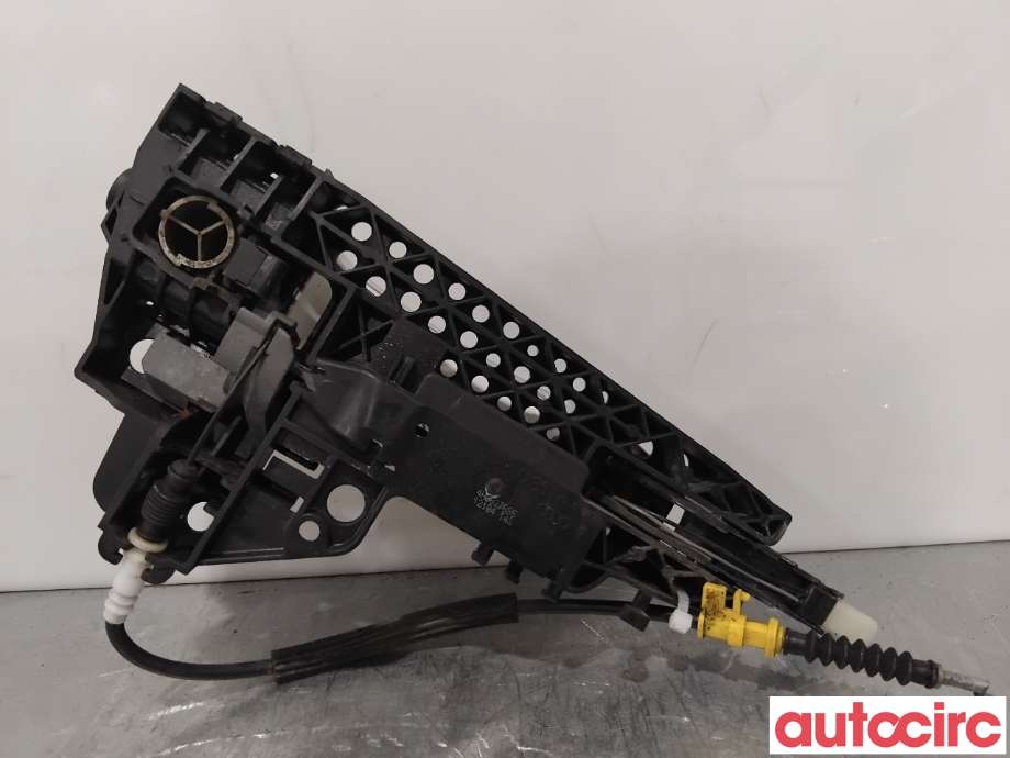 Dørhåndtak utv venstre bak til Audi A6, Allroad 2012-2014 (Type III, Fase 1) (C7) (C7) (AUDI|4H0837205B||4H0837885)
