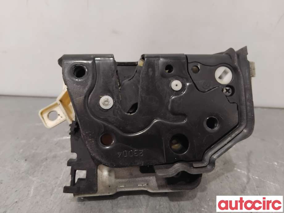 Låsekasse høyre foran til Audi A6, Allroad 2012-2014 (Type III, Fase 1) (C7) (C7) (AUDI|8J1837016C|)