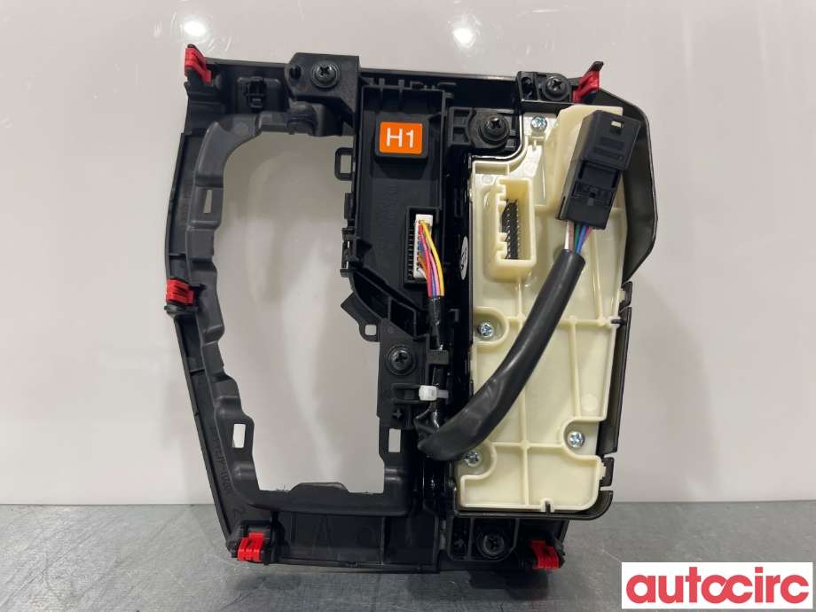 Bryter diverse til Toyota RAV4 2019-->> (Type V)  (TOYOTA|8401042211|)