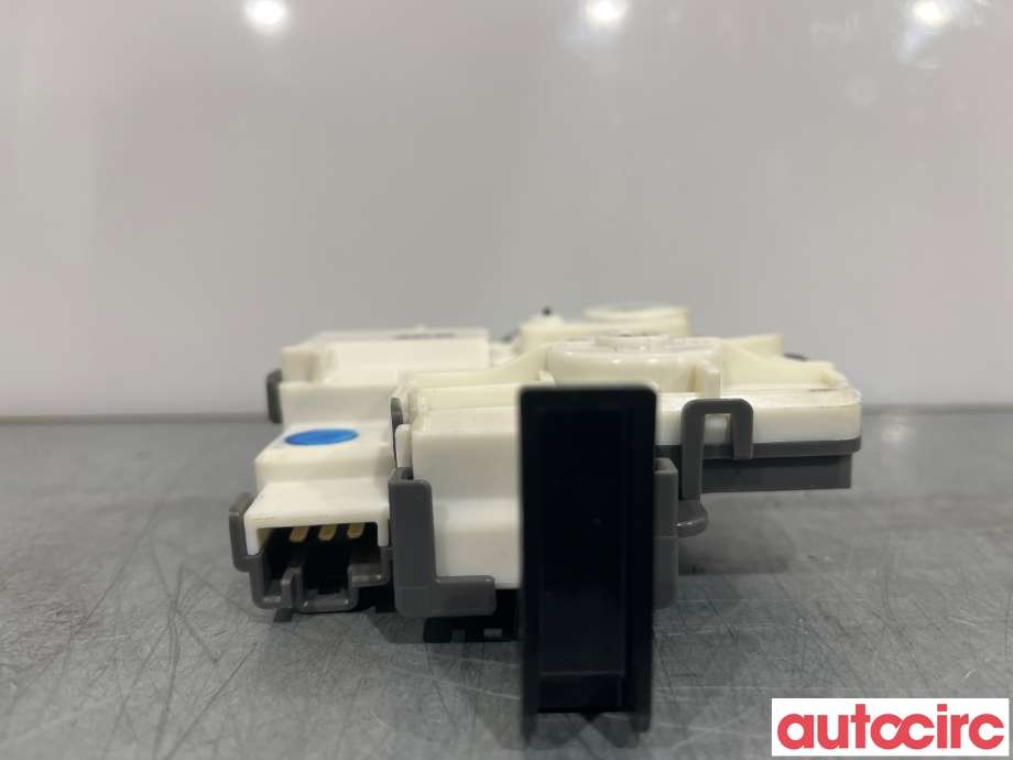 Bryter tanklokk til Toyota RAV4 2019-->> (Type V)  (TOYOTA|7703012010)