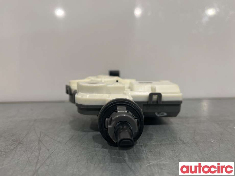 Bryter tanklokk til Toyota RAV4 2019-->> (Type V)  (TOYOTA|7703012010)