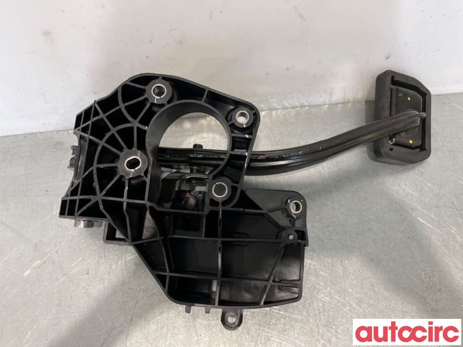 Pedal gass/brems/clutch til Tesla Model 3 2018-2023 (Fase 1)  (TESLA|1044691-00-D|)