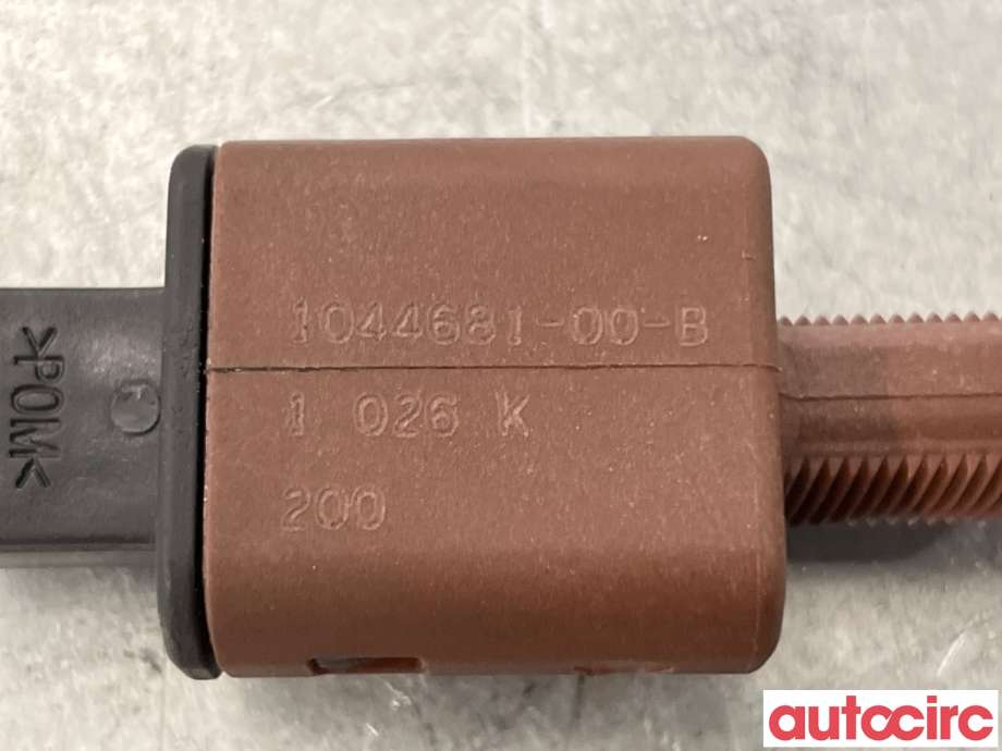 Sensor diverse til Tesla Model 3 2018-2023 (Fase 1) (TESLA|1044681-00-B|)