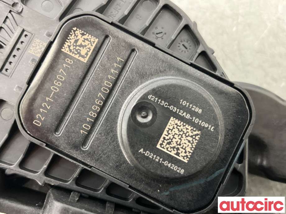 Pedal gass til Tesla Model 3 2018-2023 (Fase 1)  (TESLA|1044695-00-A|)