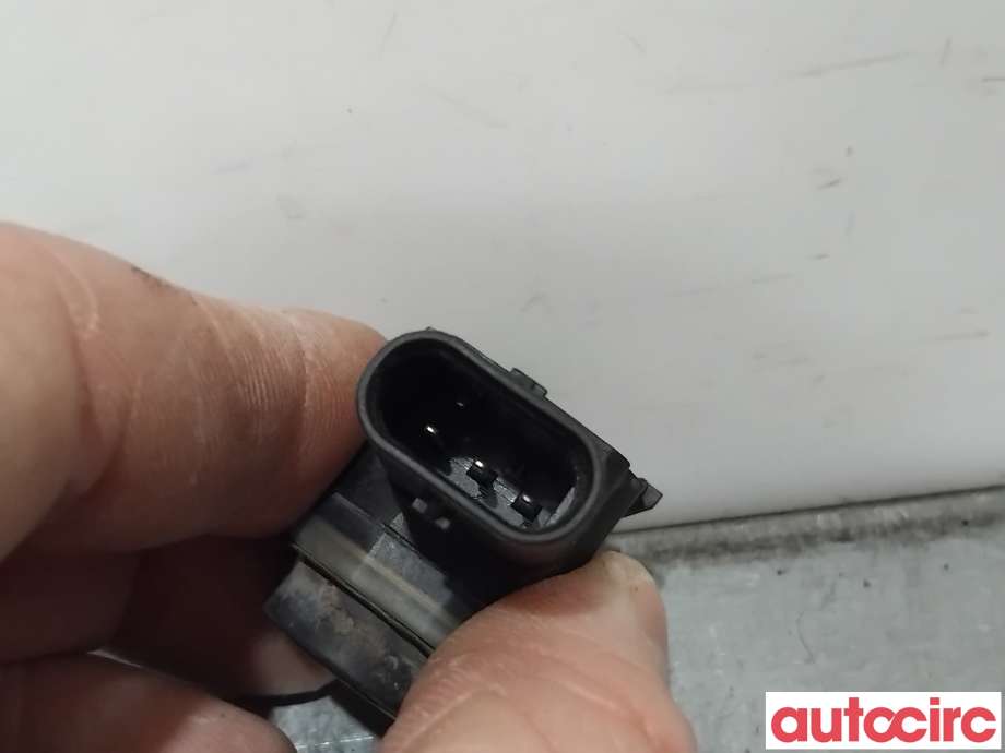 Parkeringssensor bak til Ford Focus 2011-2014 (Type III, Fase 1)  (FORD|2032989|304077|CJ5T-15K859-AAW)