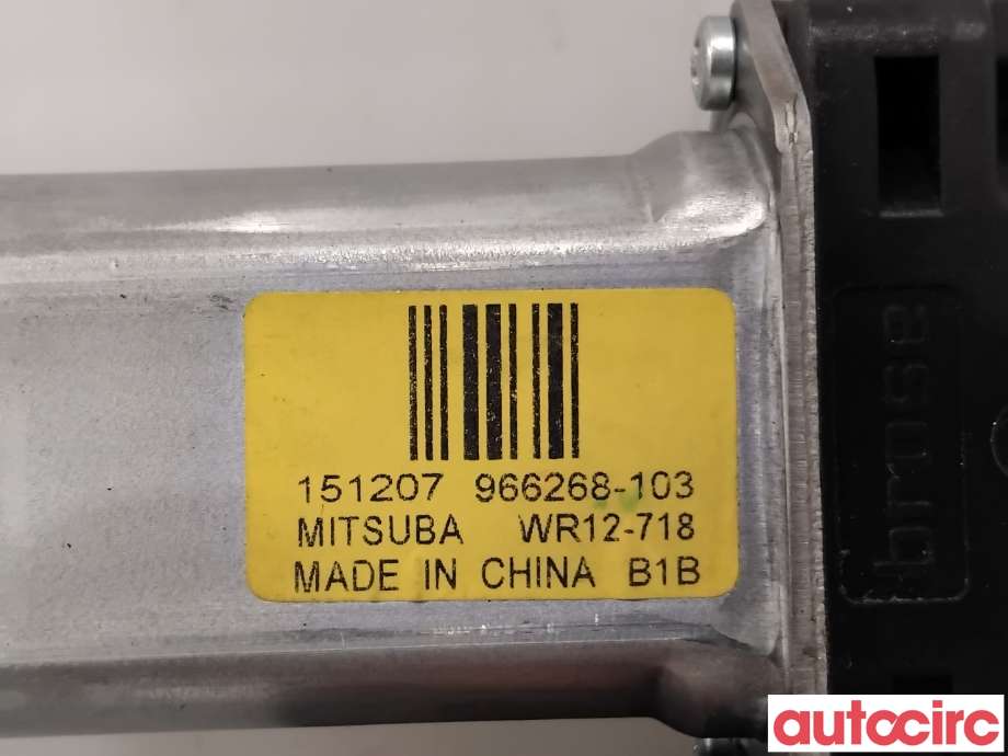 Ruteheis venstre foran til Volvo V40 2012-2019  (VOLVO|31253061|966268-103|)