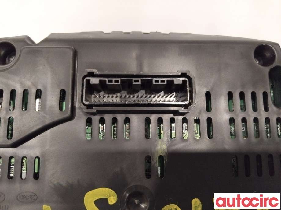 Instrumentpanel til Hyundai i40 2012-2017  (HYUNDAI|940113Z010|11001-776520H|94011-3Z010)