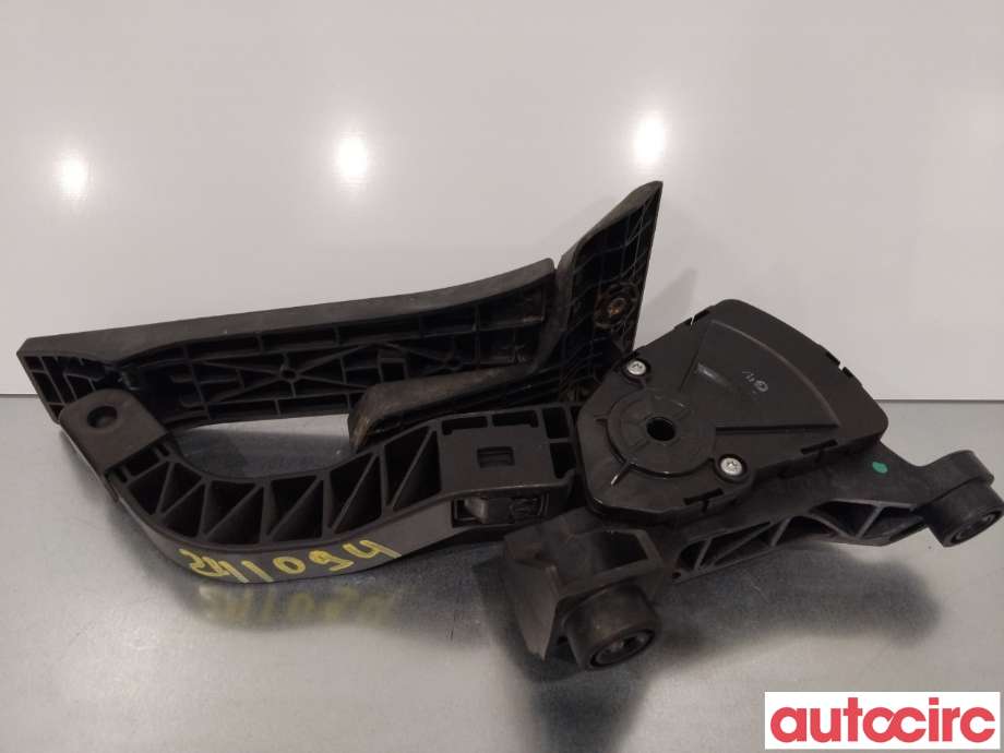Pedal gass til Hyundai i40 2012-2017  (HYUNDAI|327003Z000|)