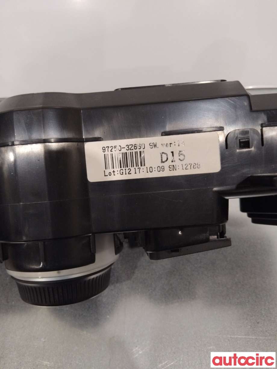 Varmeapparat betjening til Hyundai i40 2012-2017  (HYUNDAI|972503Z660PD5)