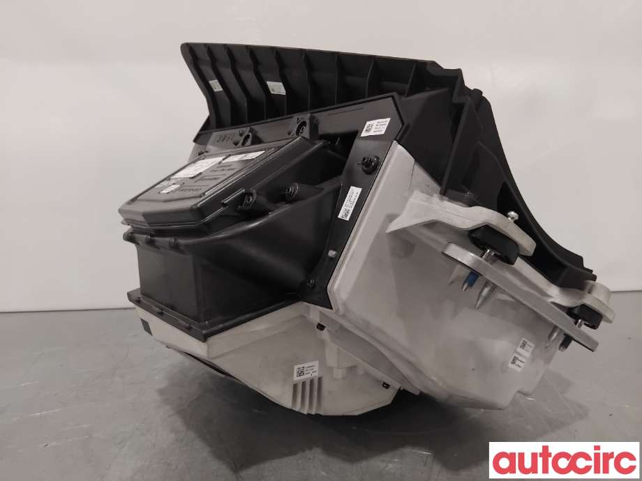 Multimedia display (MCU - Media Controller Unit) til VW ID.4 2020-->>  (VOLKSWAGEN ID4|11B919608C|11B919608A|11B919608D)
