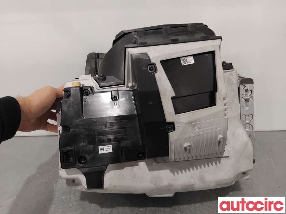 Multimedia display (MCU - Media Controller Unit) til VW ID.4 2020-->>  (VOLKSWAGEN ID4|11B919608C|11B919608A|11B919608D)