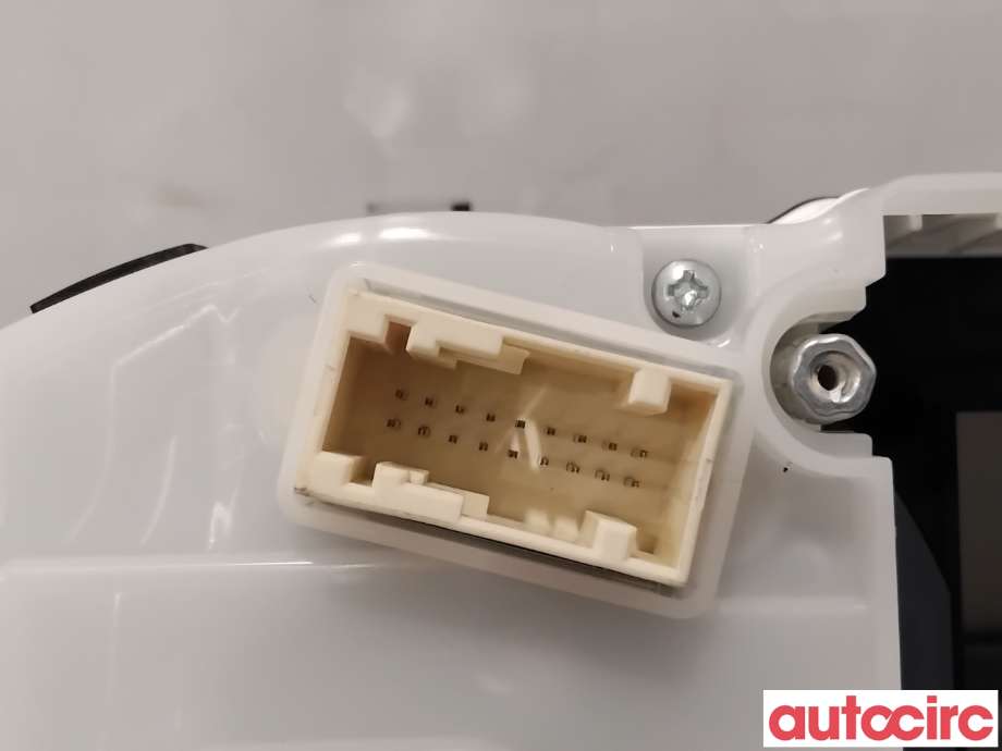 Instrumentpanel til Peugeot 208 2012-2019 (Type I) (PEUGEOT|9803223380|9803995280|9822720680)
