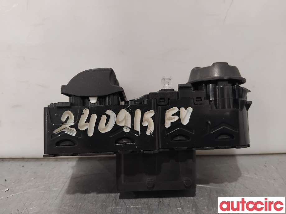 Bryter ruteheis til Peugeot 208 2012-2019 (Type I)  (PEUGEOT|98758210ZD||96768210ZD)