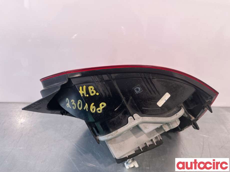 Baklykt fra støtfanger til VW Polo 2009-2014 (Type V, Fase 1)  (VOLKSWAGEN|6R0945096|)