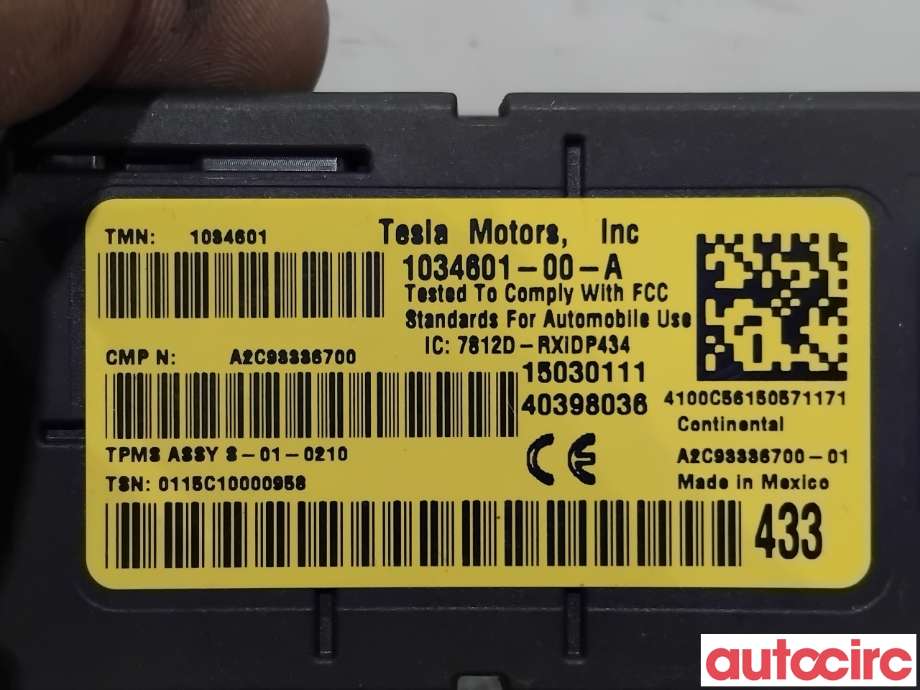 Styreenhet diverse til Tesla Model S 2013-2016 (Fase 1)  (TESLA|1034601-00-D|40398036|1034601-00-A)