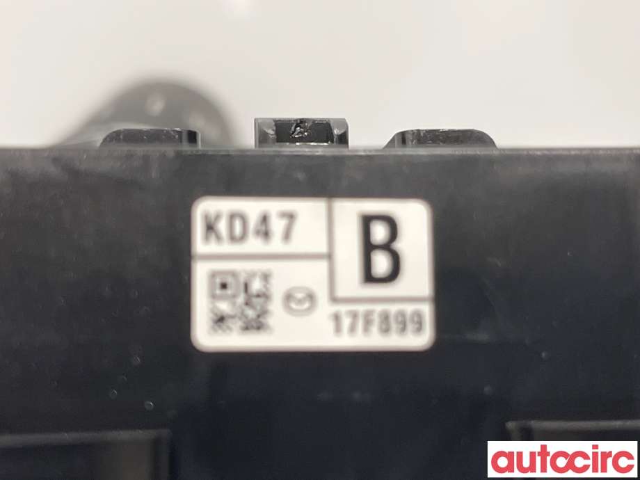 Bryter lys til Mazda 3 2013-2016 (Type III, Fase 1)  (MAZDA|KS04-66-128)