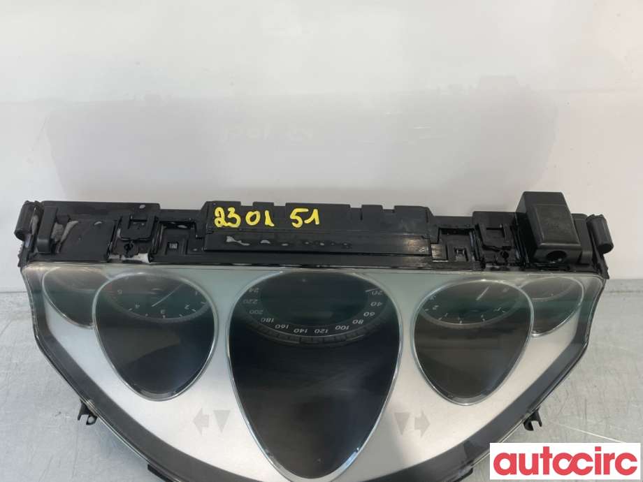 Instrumentpanel til Mercedes E-Klasse 2009-2013 (Fase 1) (W212) (W212) (MERCEDES|A2129004904|A2C53368989|A2129005803)