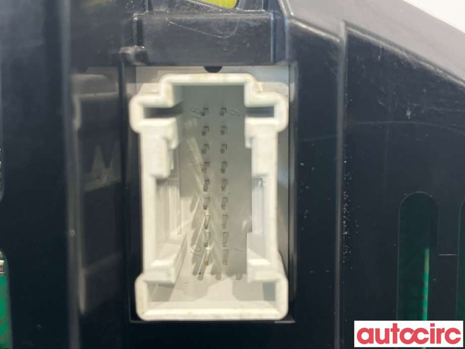 Instrumentpanel til Mercedes E-Klasse 2009-2013 (Fase 1) (W212) (W212) (MERCEDES|A2129004904|A2C53368989|A2129005803)