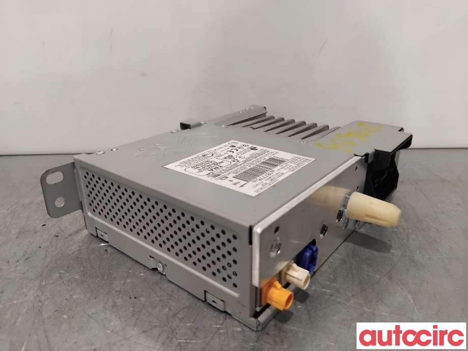 Bilstereo til Peugeot Expert 2016-->> (Type III)  (PEUGEOT|1628704880|RU-9472|9818777680)