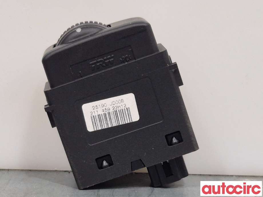 Bryter diverse til Nissan Qashqai 2010-2014 (Type I, Fase 2)  (NISSAN|25190BR00B|25190JD00B)