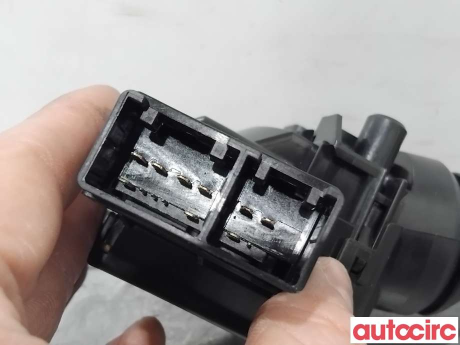 Bryter visker til Subaru XV 2012-2017 (Type I)  (SUBARU|83114FJ070|)