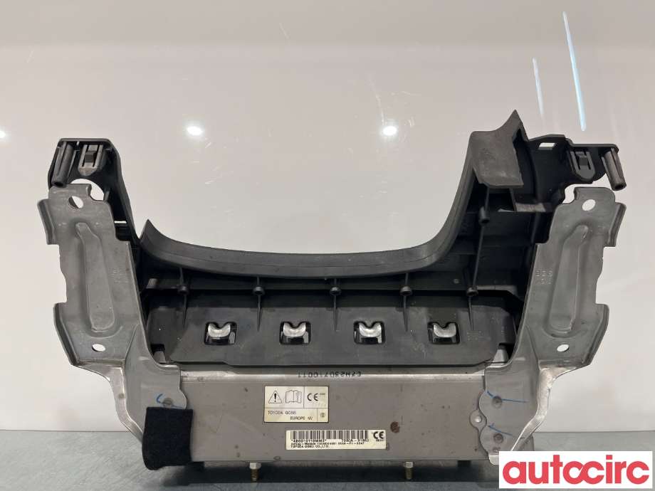 Airbag kne til Mitsubishi Outlander 2012-2015 (Type III, Fase 1)  (MITSUBISHI|7030A316XA|)