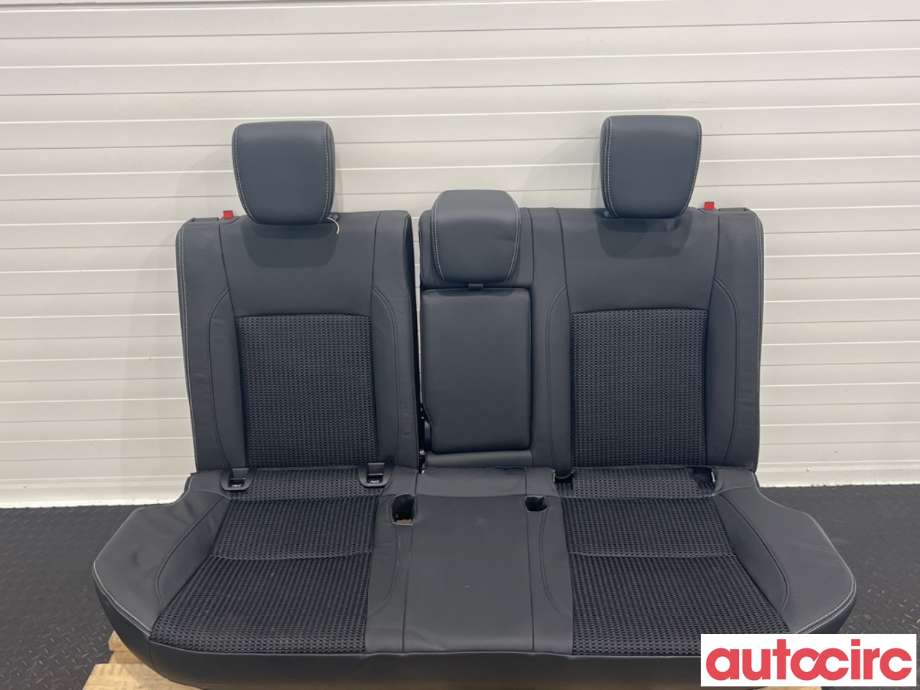 Sete bak til Suzuki SX4 S-CROSS, 2013-->> (Type II)  (SUZUKI|87160-61M00)