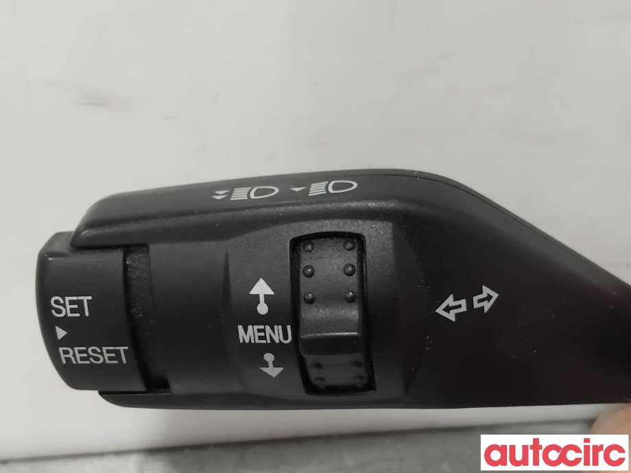 Bryter blink til Ford Kuga 2008-2012 (Type I)  (FORD|1362588||4M5T-13335-BD)