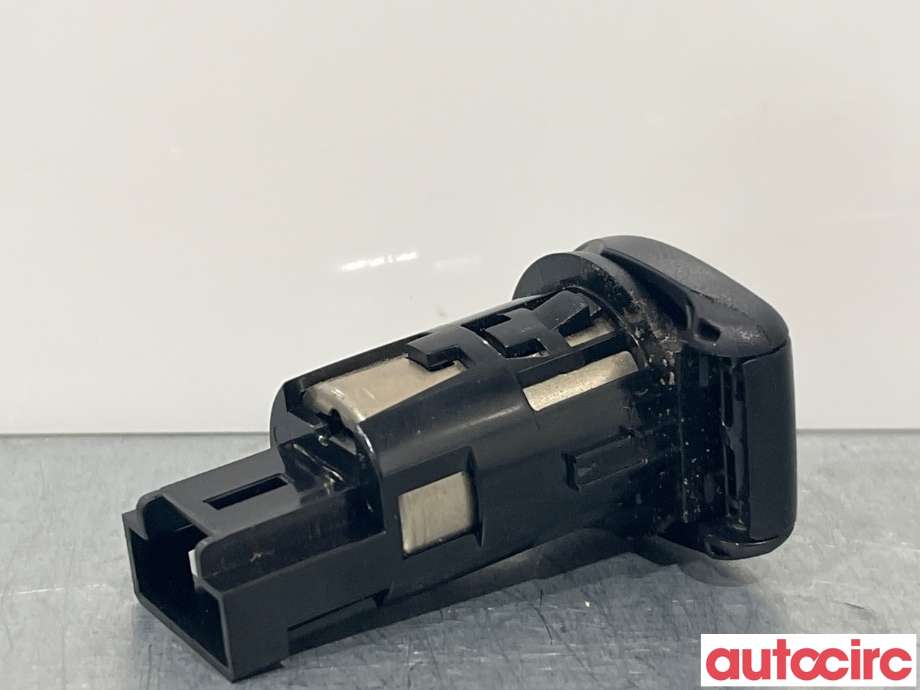Innredning diverse til Opel Vivaro B 2014-2019 (OPEL|93865913)