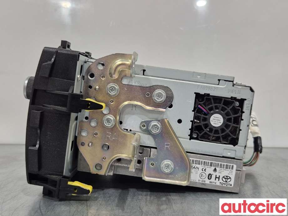 Bilstereo til Toyota Auris 2013-2015 (Type II, Fase 1)  (TOYOTA|8614002030|)