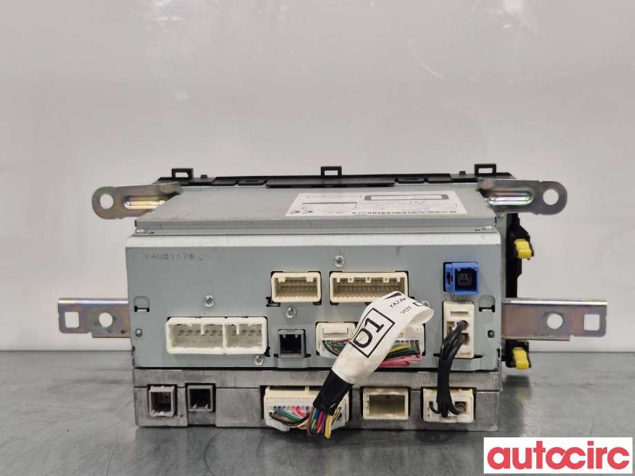 Bilstereo til Toyota Auris 2013-2015 (Type II, Fase 1)  (TOYOTA|8614002030|)