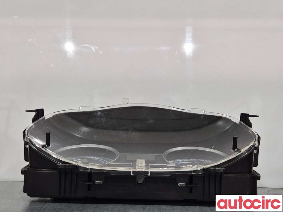 Instrumentpanel til Toyota Auris 2013-2015 (Type II, Fase 1)  (TOYOTA|838000ZW31||838000ZW30)