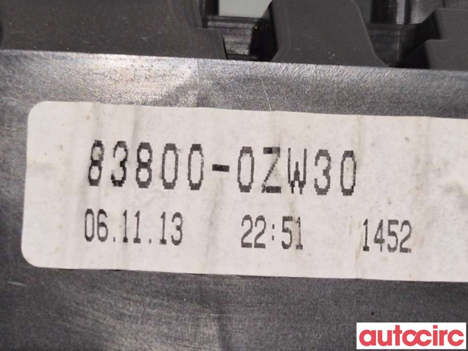 Instrumentpanel til Toyota Auris 2013-2015 (Type II, Fase 1)  (TOYOTA|838000ZW31||838000ZW30)