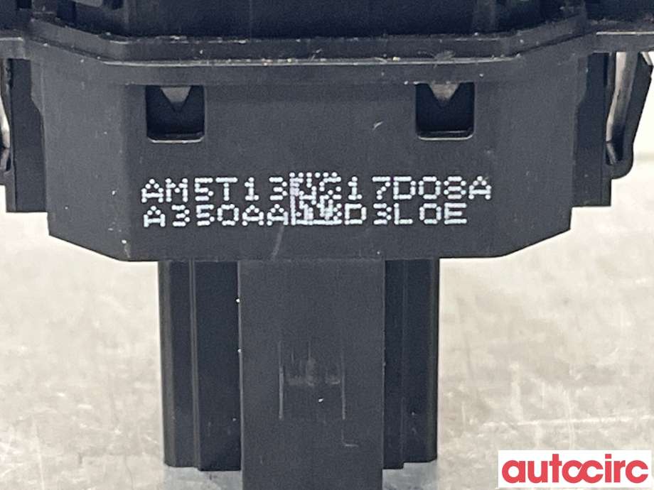 Bryter nødblink til Ford Transit Connect 2013-2018 Type II, Fase 1  (FORD|1690881||AM5T13A350AA)