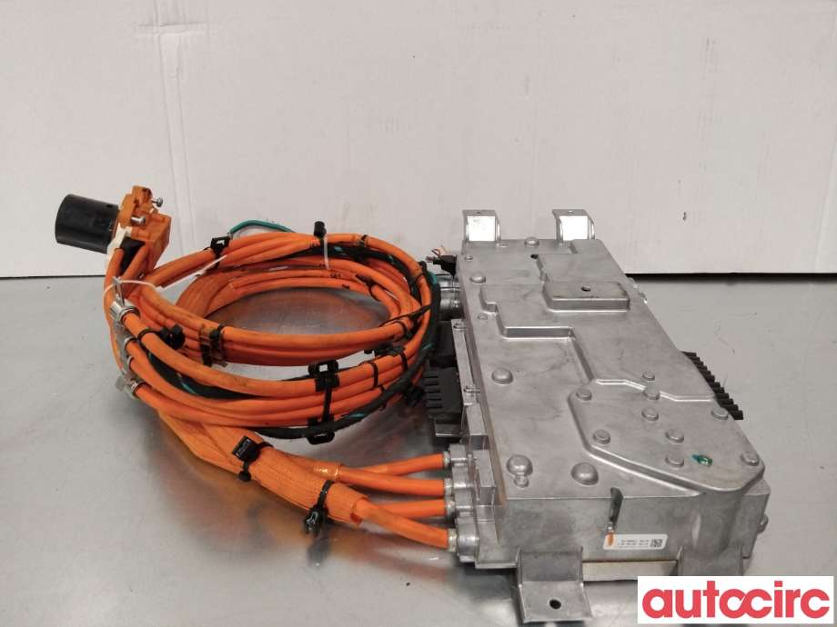 Diverse deler til Tesla Model S 2013-2016 (Fase 1)  (TESLA|1048912-00-C|)