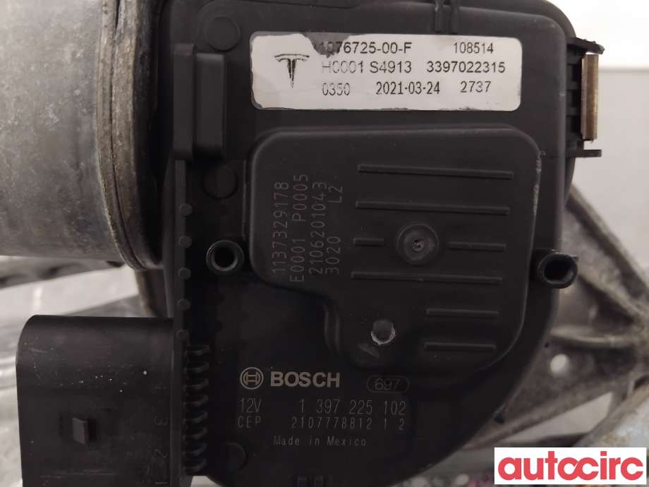 Viskermotor frontrute til Tesla Model 3 2018-2023 (Fase 1)  (TESLA|1076725-00-F|1397225102)