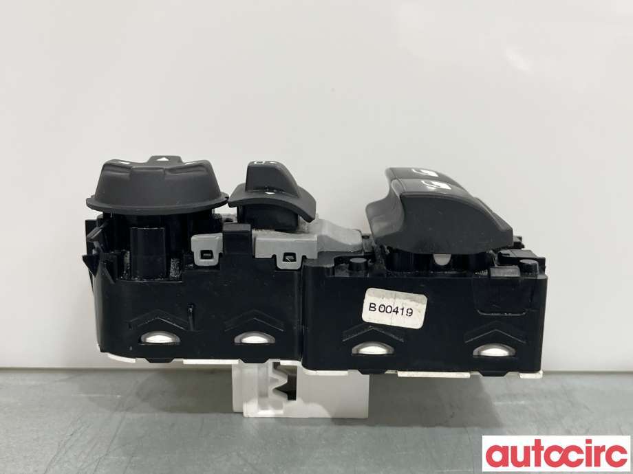 Bryter ruteheis til Opel Combo E 2019-->>  (OPEL|96784561ZD|)