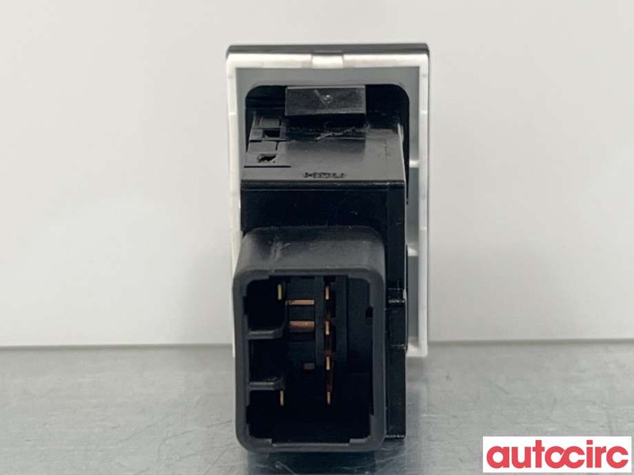 Bryter Antispinn til Hyundai i20 2009-2014 (Type I)  (HYUNDAI|933501J100RY|)